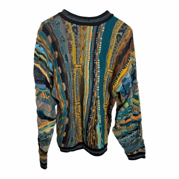 Coogi - Picture 3 of 5